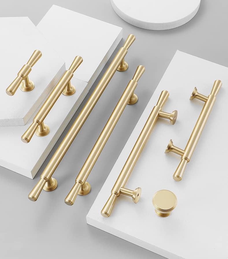 tay năm tủ bếp truyền thống